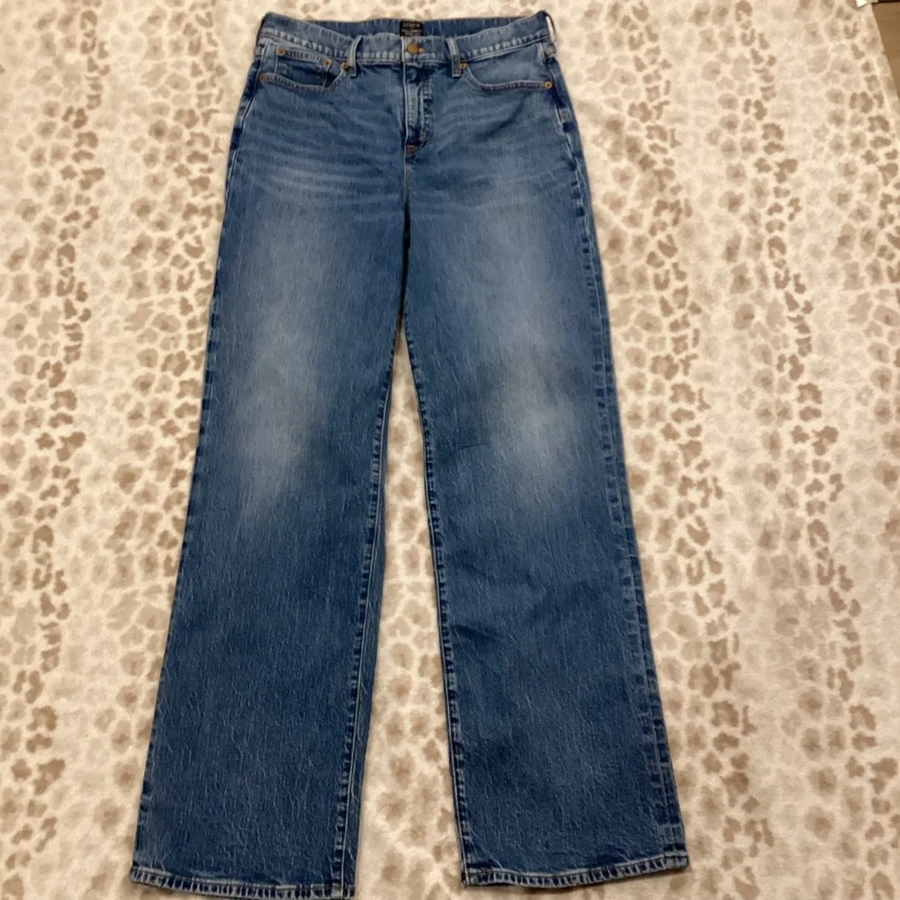 J Crew Medium Wash Full Length Wide-Leg Jeans, Size 29T - Picture 7 of 16
